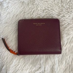 Tory Burch Medium Wallet